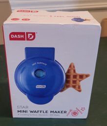 NIB Dash Mini Waffle Maker. -         -                  -                     -               - Loc:BS1Cab