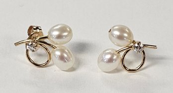 14K Yellow Gold Double Pearl Swirl Earrings