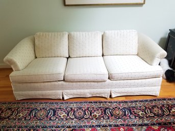 Vintage 1980s Silk Upholstered Ivory Sofa  80' By Yale Manufacturing #2