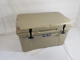 Yeti 45 Tundra Heavy-duty Cooler