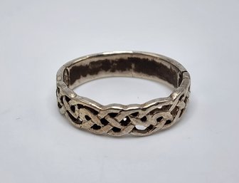 Pretty Vintage Sterling Silver Ring