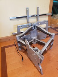 Heavy Duty Articulating Wall Mount For Large Screen TVs