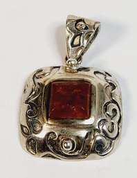 Vintage Sterling Silver AMBER Pendant