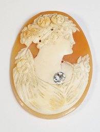 Vintage  Studded Cameo Shell