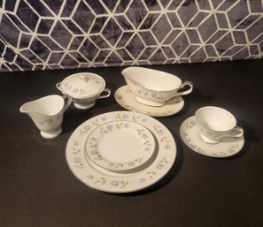 International Silver Company China Set. -             -             -           -      - Loc:GS2