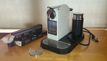 Nespresso D120, Works And Includes Some Pods