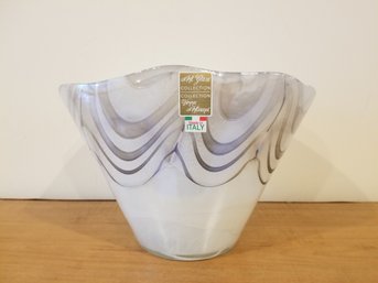 Large Veyye Artisanal Alabaster White Swirl Vase - Made In Italy