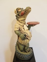 Alligator Butler Statue Holding Tray 23'