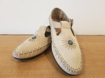 Cute Vintage 1980's Leather Hush Puppies Moccasins - Size 9M