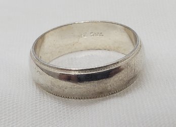 Vintage Sterling Silver Size 7 Wedding Band ~ 3.59 Grams