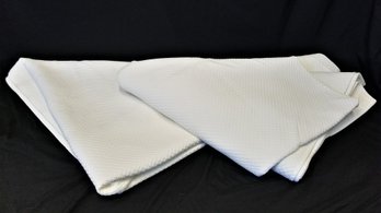 Pair Of Artic White Newport Cotton Textural Woven Blankets By Peacock  Alley