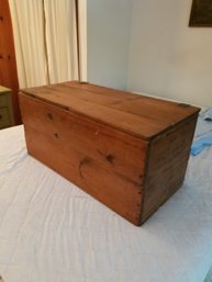 Chest/toy Box  Needs Hinge -  Solid Wood 27x13x14h