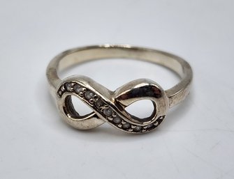 Cute Vintage Sterling Silver Ring