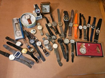 Large Lot Of Classic Old Watches - WOW!