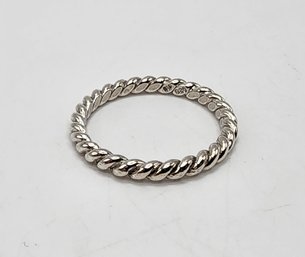 Vintage Elegant Sterling Silver Ring