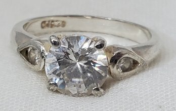 Vintage Sterling Silver Size 8 Ring W/ Stunning CZ~ 3.96 Grams