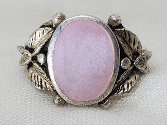 Vintage Sterling Silver Size 8 W/ Large Pink Mother Of Pearl ~ 4.31 Grams