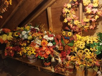 Large Assortment Of Silk Flower Arrangements & Wreaths - Many Fall Autumn Themed