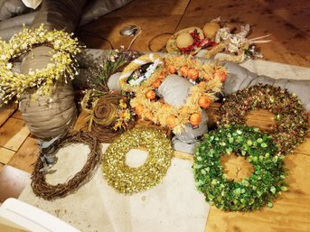 Lot Of Assorted Faux Flower Wreaths And Straw Hat Handing & Floral Wall Decor