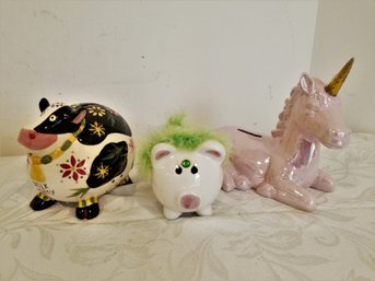 Cute Vintage Set Of Ceramic Collectible Coin Banks - Cow Bank Is Filled With Coins!!!!!