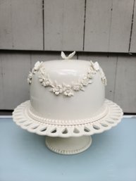 I. Godinger's Pedestal Cake Stand With Dome Cover - Exquisite