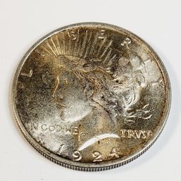 1924 SILVER Peace Dollar (uncy)