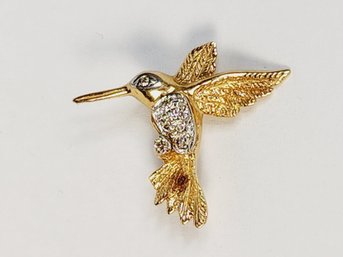 Sweet 14k Yellow Gold With Diamonds  Humming Bird Pin/ Brooch