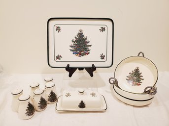 Cutherbertson England Original Christmas Tree Dining Dinnerware Assortment (Lot 14)