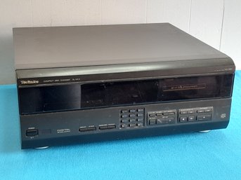 Technics Compact Disc Changer