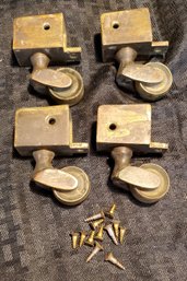 Lot Of 4 Antique Heavy Solid Brass Table Feet