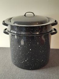 Enameled Steamer Pot