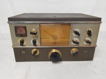 Vintage 1940s NC National NC-2-40D High Frequency HAM Tube Radio Receiver