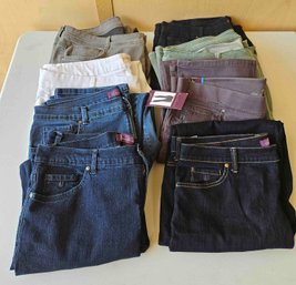 Jeans Lot Sizes 18-20, See All Pics For Brands
