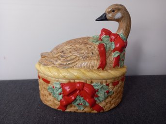 Christmas Ceramic Goose Cookie Jar Covered Dish