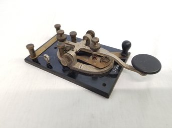 Vintage World War II J38  United States Signal Telegraph Key