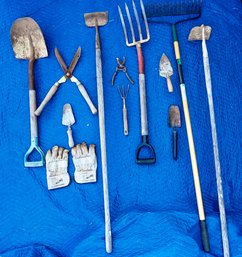 Assorted Tools Lot 1- Gardening Essentials