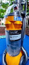 Dyson Ball Vacuum TESTED WORKING