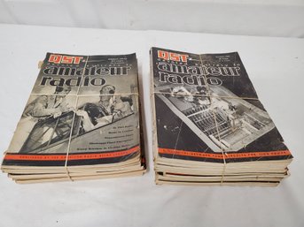 Vintage Lot Of Assorted QST Amateur Radio Magazine Back Issues-1940s Thru 1970s Assorted Years (Lot R)