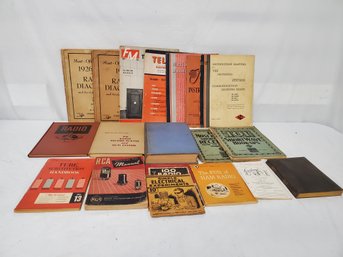 Assorted Vintage HAM Shortwave & Radio Booklets & Manuals (Lot Y)