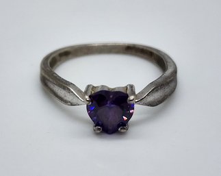 Vintage Sterling Silver Ring With Purple Stone