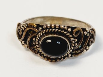 Vintage Sterling Silver Onyx And Marcasite Ring