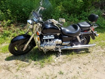 1999 Honda Valkyrie Tourer  Motorcycle Cruiser