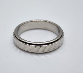 Size 6 Spinner Ring In Sterling