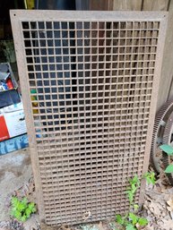 Antique House Non-Mechanical Static Floor Grate Vent