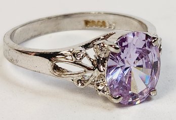 Like New Sterling Silver Lavender Stone Ring