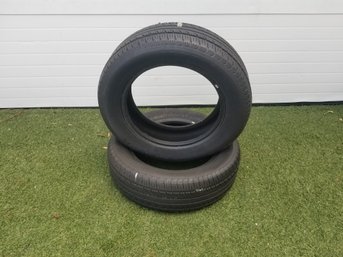 Two Yokahama P205/60R16 91T Tires