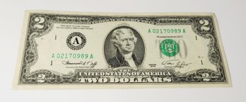 1976  $2 Federal Reserve Note / Bill  Crispy