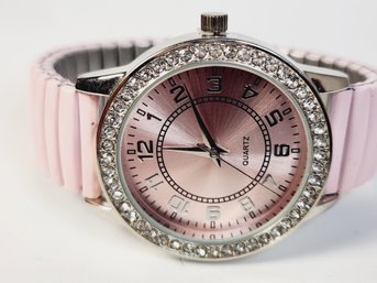 New  Quartz Watch Pastel Pink Metal Stretch Band With Studded Face