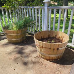 2 Cool Vintage Wood Barrel Planters