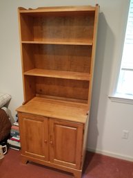 Hard Wood Bookshelf/hutch